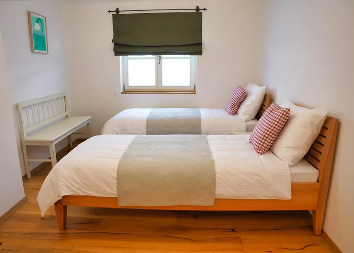 House Tinka 布莱德